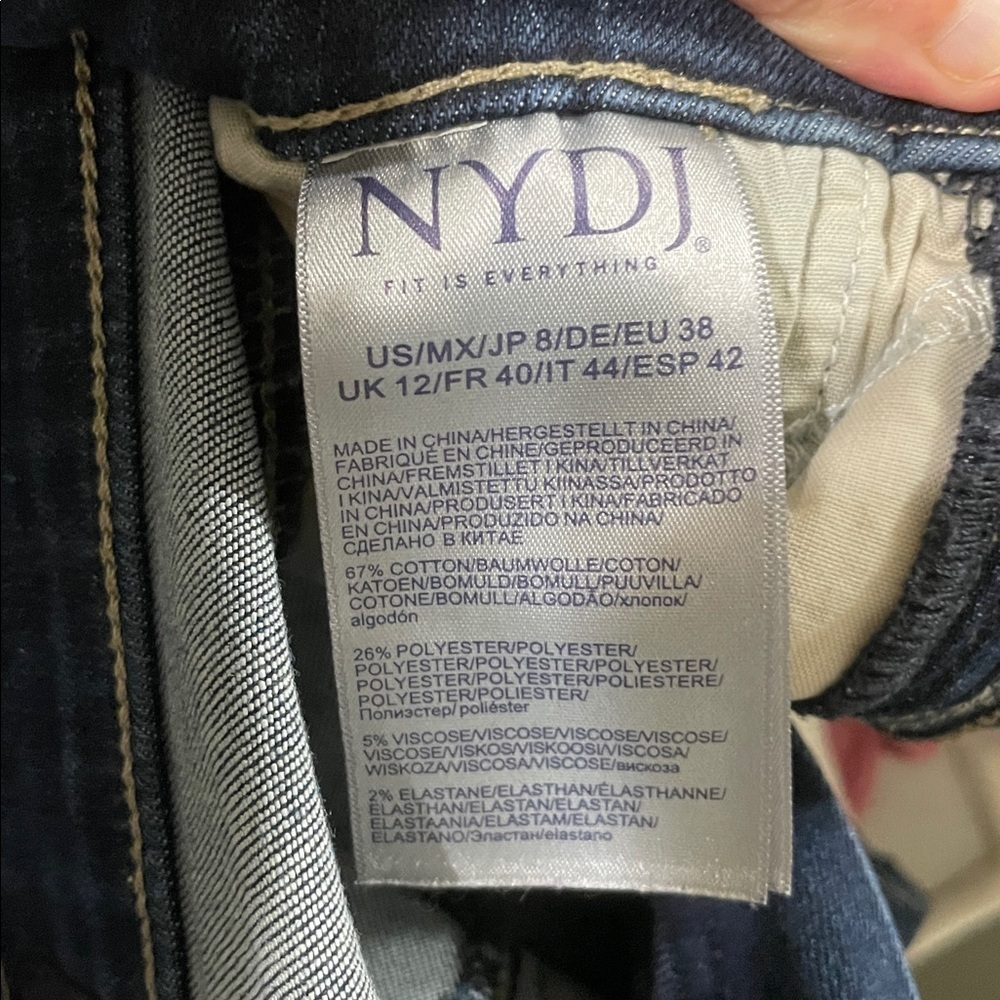NYDJ Relaxed Straight Life x Tuck Like New High Rise Dark Wash Jeans Size 8 - Picture 8 of 10